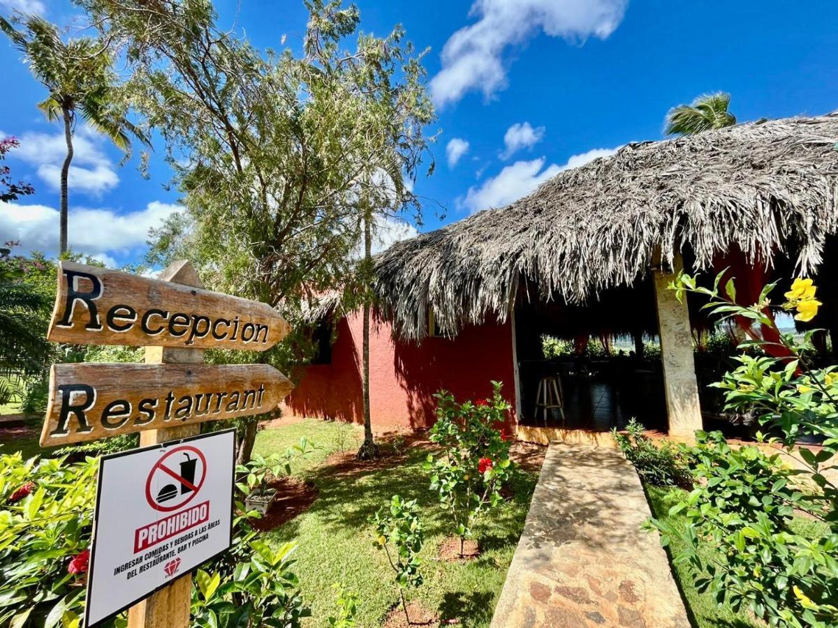 Hotel Rincon Rubi Las Galeras Exterior photo